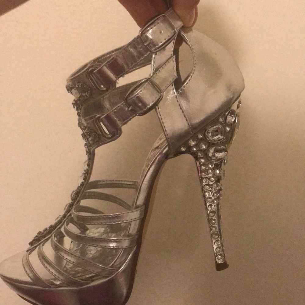 Sexy silver heels
